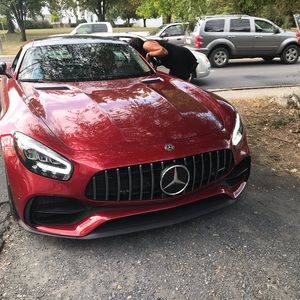 Meet your Posher, Ryan